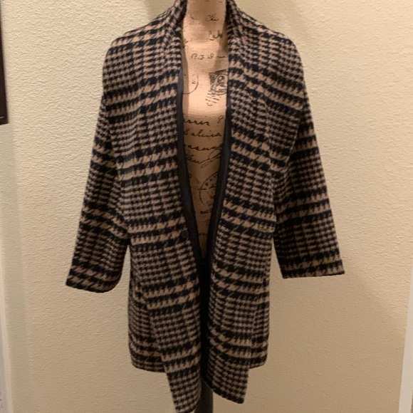 Elie Tahari Wool Coat - Picture 6 of 15